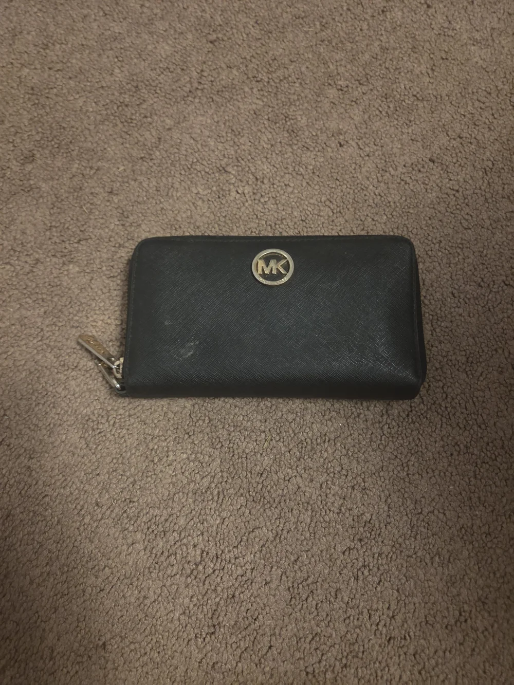 Michael Kors Black Saffiano Zip Wallet